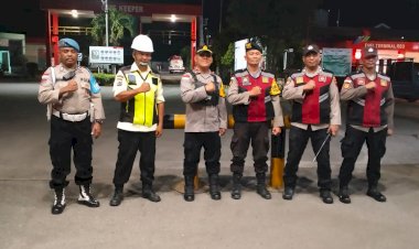 Patroli-Cipta-Kondisi,-Polsek-Reo-Pastikan-Kecamatan-Reok-Tetap-Kondusif