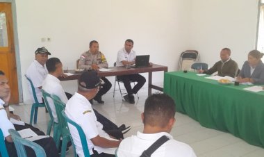 Bhabinkamtibmas-Rahong-Utara-Hadiri-Rapat-Koordinasi-Penanganan-Hewan-Penular-Rabies