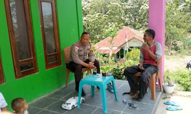 Cegah-Rabies,-Bhabinkamtibmas-Cibal-Ajak-Warga-Kendalikan-Hewan-Peliharaan