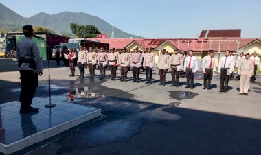 WAKA-POLRES-MANGGARAI-TEKANKAN-DISIPLIN-ANGGOTA:-PNPP-DILARANG-BERTATO,-MENGKONSUMSI-DAN-JUAL-MIRAS