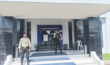 SATUAN-SAMAPTA-POLRES-MANGGARAI-LAKSANAKAN-PENGAMANAN-OBJEK-VITAL,-PASTIKAN-SITUASI-WILAYAH-TETAP-KONDUSIF