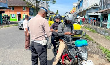 SATUAN-LALU-LINTAS-POLRES-MANGGARAI-DAMPINGI-UPTD-KABUPATEN-MANGGARAI-LAKSANAKAN-OPERASI-PENERTIBAN-PAJAK-KENDARAAN-BERMOTOR