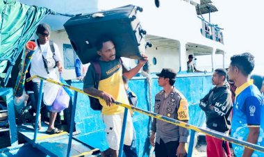 KP3-LAUT-REO-LAKSANAKAN-PENGAMANAN-KAPAL-PENUMPANG-KM.-CITRA-BARU-I-DI-PELABUHAN-LAUT-REO