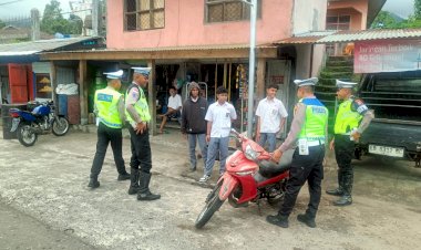 Sat-Lantas-Polres-Manggarai-Laksanakan-Patroli-KRYD-dan-Himbauan-Kamseltibcarlantas-di-Kota-Ruteng