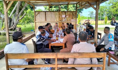 Polsek-Reo-Gelar-Rapat-Koordinasi-Pengamanan-Natal-2025-dan-Tahun-Baru-2026