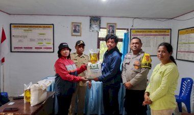 Bhabinkamtibmas-Desa-Nao-Monitoring-Penyaluran-Bantuan-Pangan-dan-Minyak-Goreng-di-Desa-Todo