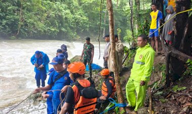 Pencarian-Lanjutan-Hari-Keempat-Korban-Tenggelam-di-Air-Terjun-Tiwu-Pai-Terkendala-Cuaca