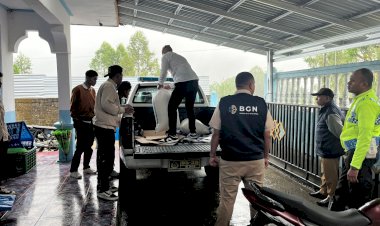 Sat-Lantas-Polres-Manggarai-Distribusikan-Bantuan-Logistik-untuk-Korban-Bencana-Alam-di-Lamba-Leda