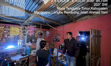 Polres-Manggarai-Langsung-Turun-ke-TKP-dan-Buat-Laporan-Polisi-Kasus-Pencurian-di-Kelurahan-Tenda