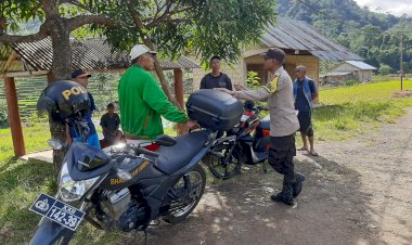 Bhabinkamtibmas-Rahong-Utara-Intensifkan-Patroli-dan-Sambang-di-Kampung-Munggis