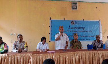 Bhabinkamtibmas-Cibal-Amankan-dan-Dampingi-Launching-SPPG-di-SMA-Negeri-1-Cibal