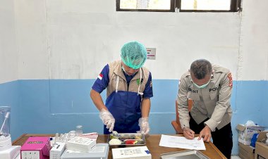 Tim-Food-Security-Polres-Manggarai-Pastikan-Menu-MBG-Aman-dan-Layak-Konsumsi