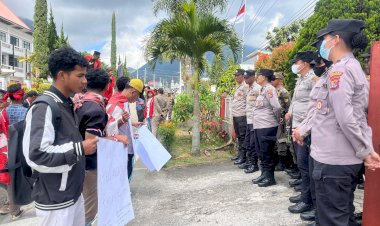 PELAYANAN-PRIMA-PENUH-KASIH,-POLRES-MANGGARAI-AMANKAN-AKSI-UNJUK-RASA-DAMAI-GMNI-DAN-GRD-CABANG-MANGGARAI,-BERAKHIR-AMAN-DAN-KONDUSIF