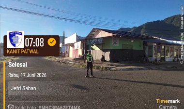 ANGGOTA-POLRES-MANGGARAI-LAKSANAKAN-GATUR-PAGI,-WUJUDKAN-KELANCARAN-ARUS-LALU-LINTAS-DAN-PELAYANAN-PRIMA-KEPADA-MASYARAKAT