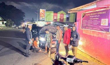 SATLANTAS-POLRES-MANGGARAI-GELAR-PATROLI-MALAM-ANTISIPASI-BALAP-LIAR-DAN-KECELAKAAN-LALU-LINTAS