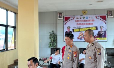 NTT-PENUH-KASIH,-POLRES-MANGGARAI-GELAR-BAKTI-KESEHATAN-DONOR-DARAH,-RATUSAN-PESERTA-IKUTI-AKSI-KEMANUSIAAN-SAMBUT-HARI-BHAYANGKARA-KE-80