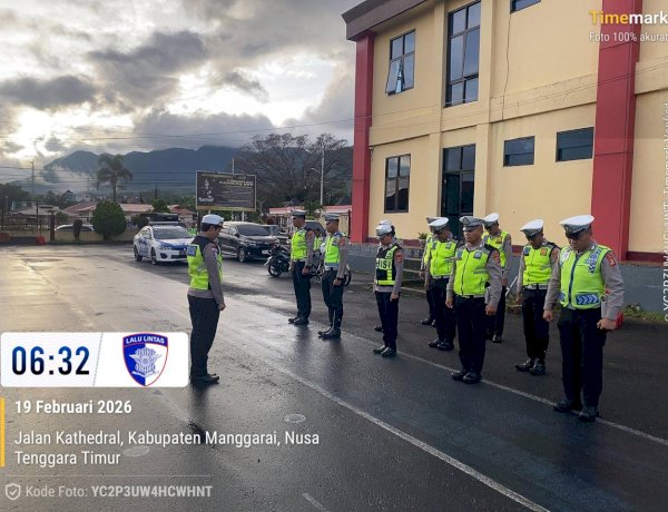 Kasat Lantas Pimpin Apel Pagi Sat Lantas Polres Manggarai