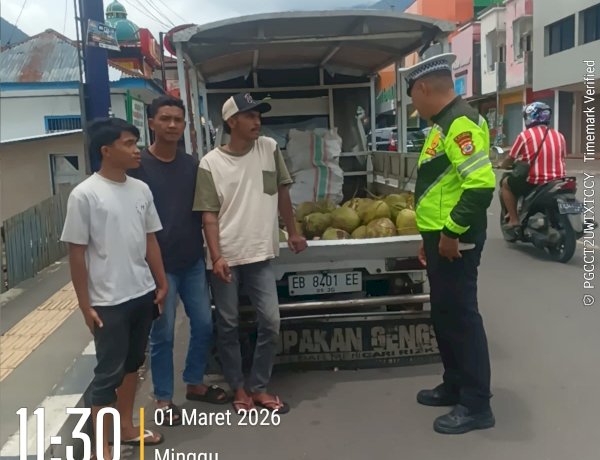 SATLANTAS POLRES MANGGARAI GELAR PATROLI KRYD DAN PAMTURLALIN DI KOTA RUTENG
