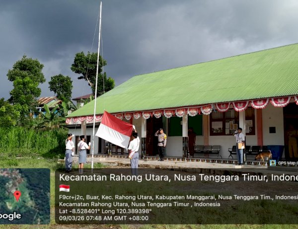 Bhabinkamtibmas Desa Buar Hadiri Upacara Bendera dan Berikan Pembinaan kepada Siswa SMAN 1 Rahong Utara