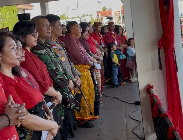 KAPOLRES MANGGARAI HADIRI IBADAH JUMAT AGUNG, RIBUAN UMAT NASRANI PADATI NATAS LABAR