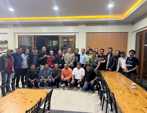 Ngopi Santai, Bangun Sinergi: Kapolres Manggarai Rangkul Insan Pers di Ruteng