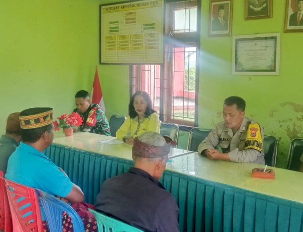BHABINKAMTIBMAS POLRES MANGGARAI BERSAMA BABINSA LAKUKAN SURVEI LOKASI PEMBUKAAN JALAN BARU DI DESA BANGKA KENDA