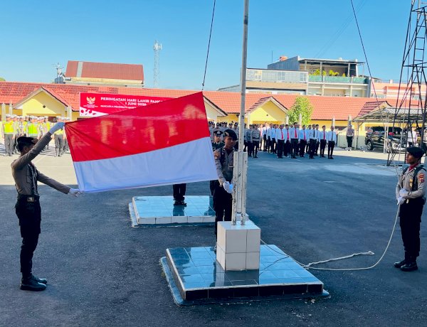 MEMUPUK RASA PERSATUAN DAN KESATUAN, POLRES MANGGARAI GELAR UPACARA PERINGATAN HARI LAHIR PANCASILA TAHUN 2026