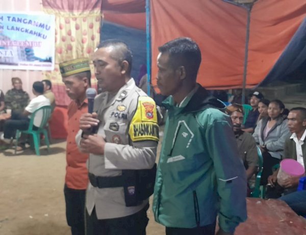 BHABINKAMTIBMAS POLRES MANGGARAI HADIRI DAN PANTAU PESTA SEKOLAH DI KAMPUNG TEBO, WUJUDKAN SITUASI KAMTIBMAS YANG AMAN DAN KONDUSIF