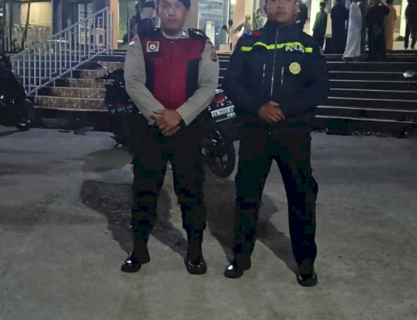 BHABINKAMTIBMAS POLRES MANGGARAI LAKSANAKAN PENGAMANAN DOA BERSAMA TAHUN BARU ISLAM 1 MUHARRAM 1448 H DI MASJID AGUNG BAITURRAHMAN RUTENG