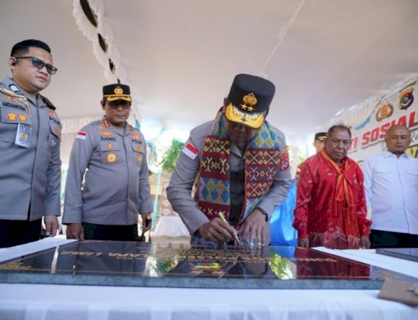 Kapolda NTT Resmikan 6 Titik Sumur Bor dan Salurkan Bantuan Sosial di Kota Kupang, Wujud Nyata “Polda NTT Penuh Kasih” pada Hari Bhayangkara ke-80