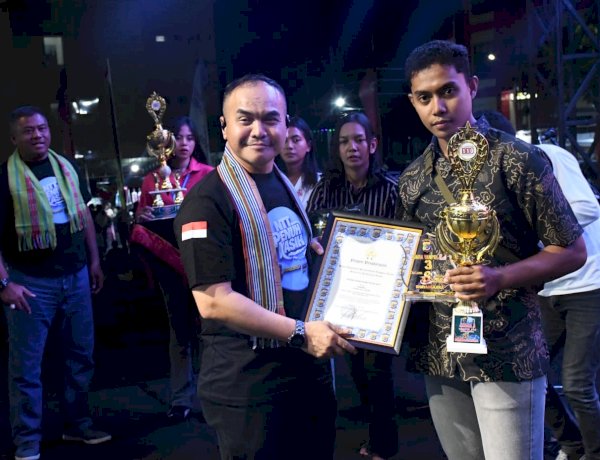 PELAYANAN YANG TULUS DAN IKHLAS, RESPONS CEPAT JADI KUNCI SUKSES: CALL CENTER POLISI 110 POLRES MANGGARAI RAIH JUARA III TERBAIK TINGKAT POLDA NTT