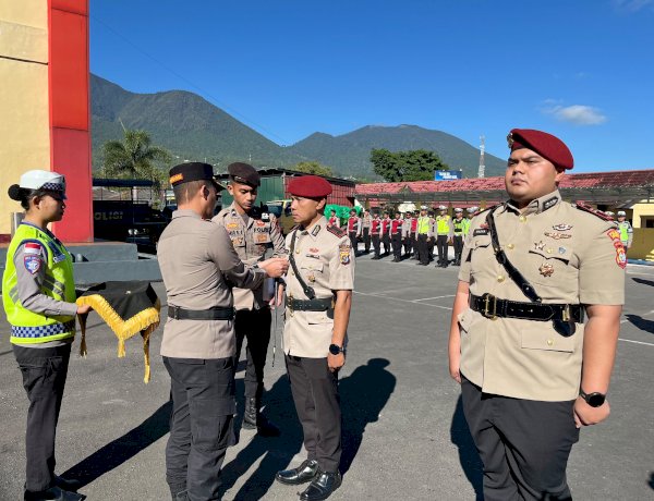 YANG DATANG MEMBAWA HARAPAN, YANG PERGI MENINGGALKAN KENANGAN, KAPOLRES MANGGARAI PIMPIN SERTIJAB KASAT RESKRIM, TEKANKAN PROFESIONALISME DALAM PENEGAKAN HUKUM