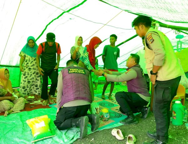 Polres Manggarai Hadir Berikan Trauma Healing dan Bantuan bagi Penyintas Gempa Bumi