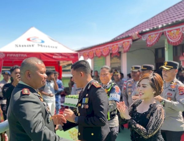 SPESIAL KUE HUT TNI KE-81, POLRES MANGGARAI PERKUAT SINERGITAS TNI-POLRI
