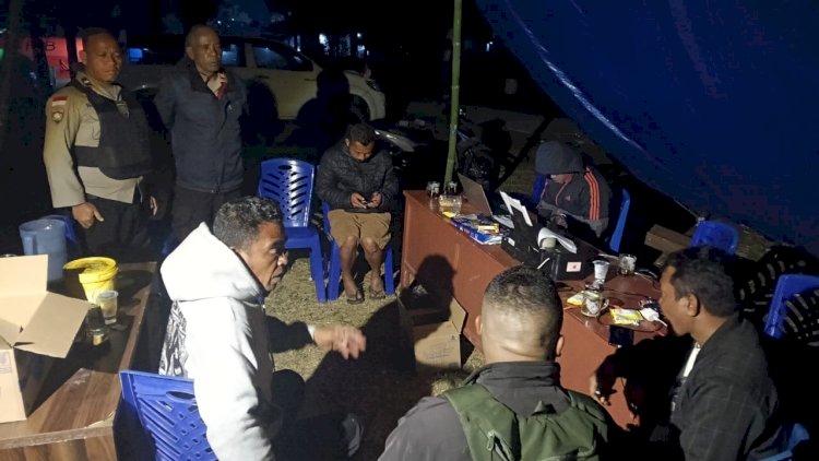 Polri-Pastikan-Posko-Bencana-Gempa-di-Cibal-Aman,-Pengungsi-dan-Distribusi-Logistik-Terpantau