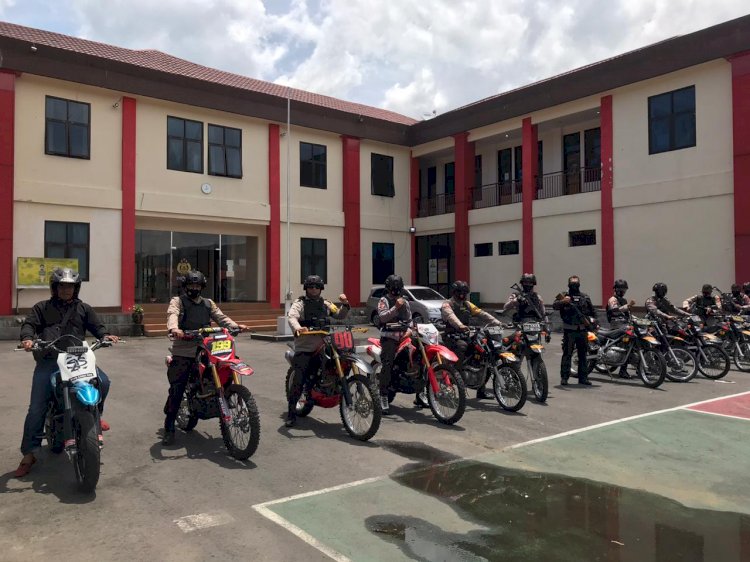 Kapolres Manggarai Pacu Adrenalin dengan Patroli Sepeda Motor Jelajahi Wilayah Satarmese Barat.