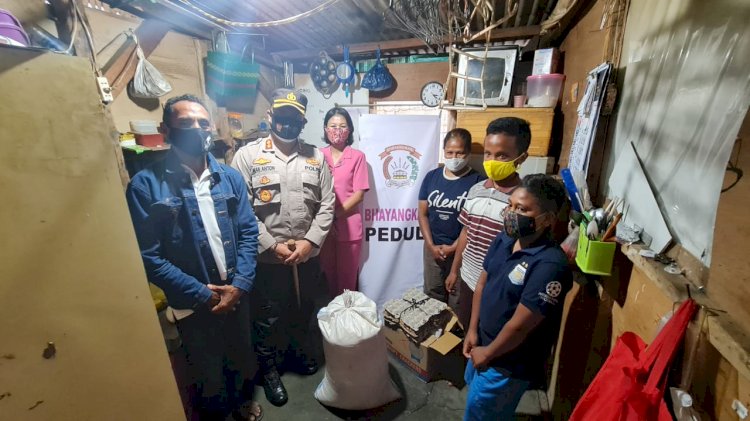 Kunjungan Kapolres bersama Ibu Ketua Bhayangkari Polres Manggarai