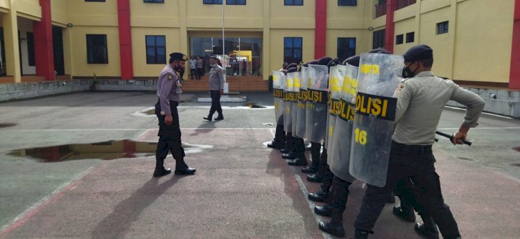 Untuk meningkatkan keterampilan pers samapta melakukan latihan dalmas rutin