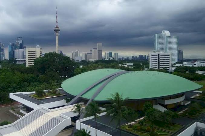 Sudah Tepat, DPR Minta Imbauan Kapolri Soal WFH Cegah Macet Arus Balik Ditindaklanjuti