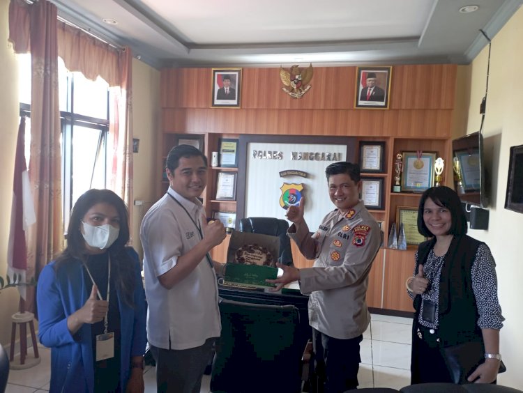 Silaturahmi  Pimpinan Bank BRI, Pimpinan Bank Mandiri, Kepala Pos TNI AU Bandara Frans Sales Lega Dengan Kapolres Manggarai