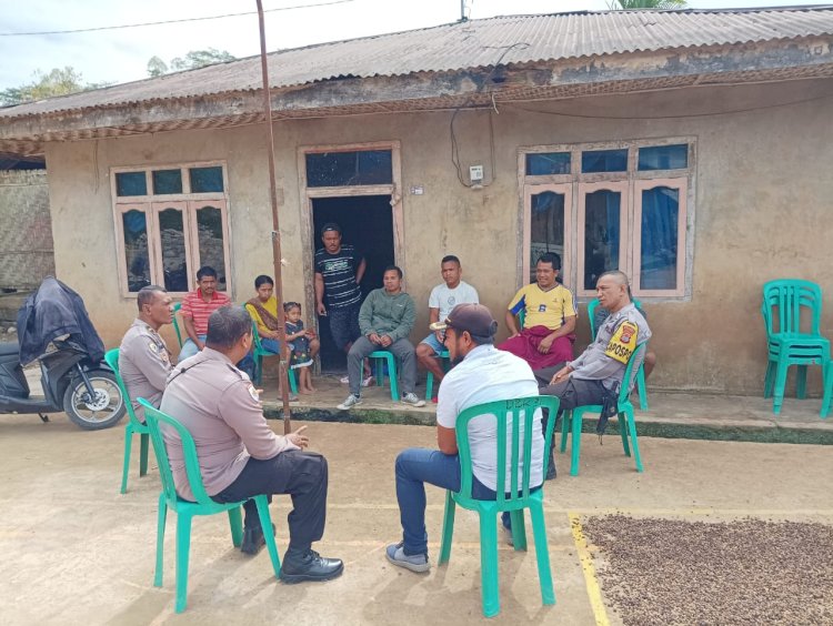 Kasiwas Polres Manggarai Aktif Lakukan Pengawasan Langsung di Desa Bea Kakor, Kecamatan Ruteng, Kabupaten Manggarai.