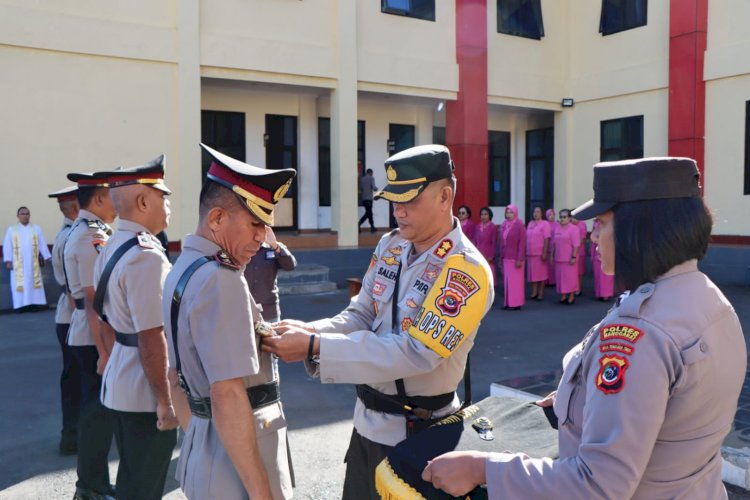 Kapolres Manggarai pimpin Upacara Serah Terima Jabatan Wakapolres Manggarai dan Kapolsek Cibal Polres Manggarai