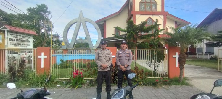 Polres Manggarai Menjamin Keamanan pelaksanaan Ibadah Minggu di Gereja-Gereja di Ruteng