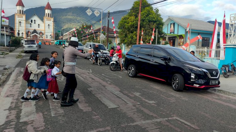 Pengaturan Arus Lalu Lintas oleh Satuan Lalu Lintas untuk Meningkatkan Keamanan dan Kelancaran Lalu Lintas