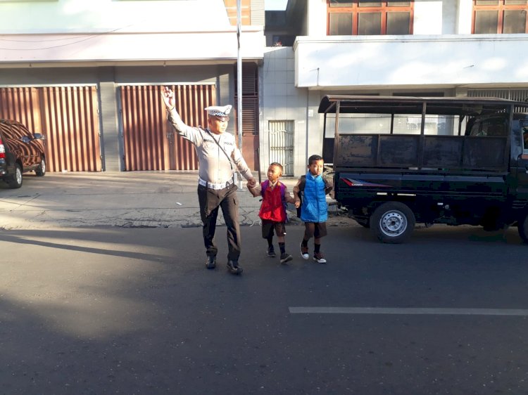 Giat Satuan Lalu lintas Polres manggarai : Meningkatkan Keamanan dan Kelancaran Lalu Lintas di Sekitaran Kota