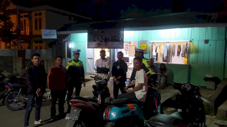 GIAT PATROLI KRYD, PAMTURLALIN, DAN HIMBAUAN KAMSELTIBCAR LANTAS DI SEPUTARAN KOTA RUTENG