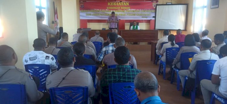 Bimbingan Rohani dan Mental Mengukuhkan Kepedulian Agama di Polres Manggarai