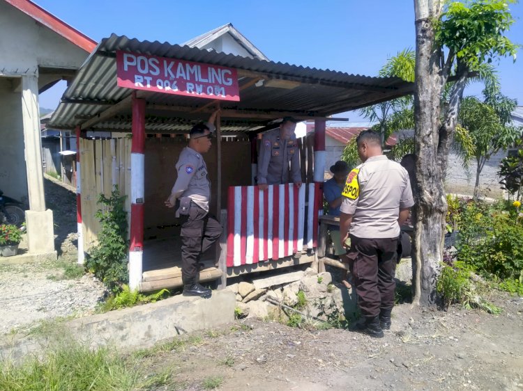 Aipda Fransiskus S. Maja, Kanit Binpolmas, Bersama Tim, Sambangi Warga di Pos Kamling, Kelurahan Lawir