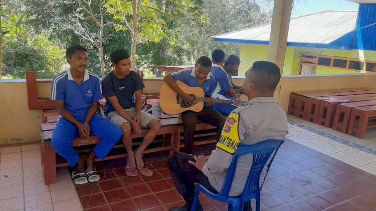 Dalam Rangka Pencegahan TPPO, HPR, dan Karhutla, Bhabinkamtibmas Lakukan Sambang dan Patroli di Desa Bea Mese