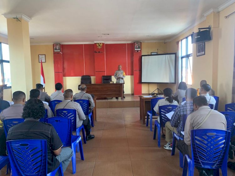 Bimbingan Rohani dan Mental Polres Manggarai: Penguatan Semangat dan Spritual Personil Polri dan PNS